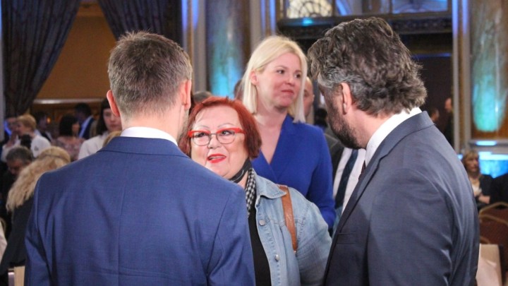 Ministar Piletić sutra će od SUH-a napokon preuzeti 34.000 potpisa za veće mirovine