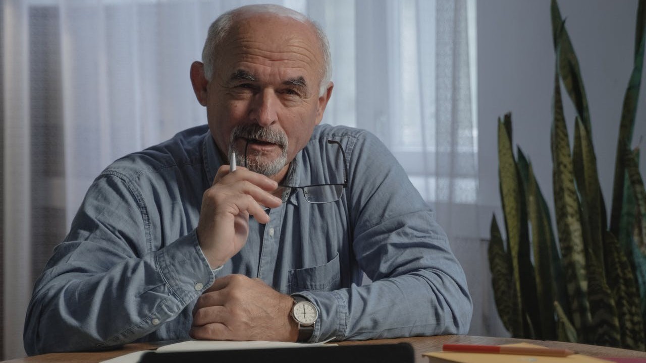 Male tajne hrvatskog jezika: Pozivate li na rođendan 'sve' ili svih' iz obitelji?
