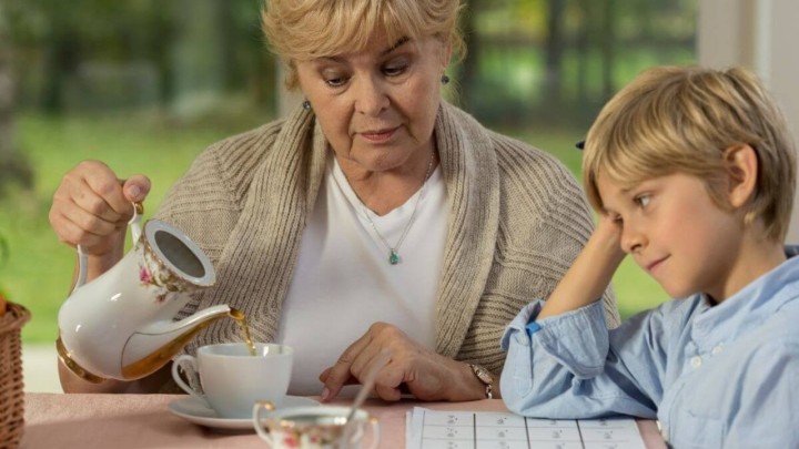 Umirovljenica objavila fotografije unuka s poroda: Osuđena je, a prijavila ju je kći