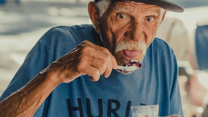 BUZ kritizira umirovljeničke kartice: 'Desert za gladne, umjesto glavno jelo za siromašne'