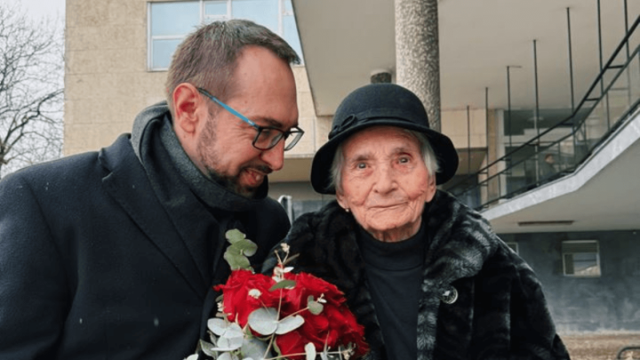 Tomašević umirovljenici Ivki (106) ispunio želju za rođendan: 'Ovo se ne događa svaki dan'