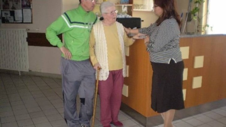 Dnevni boravak za starije pet godina zjapi prazan: 'Nitko ne želi biti njegovatelj'