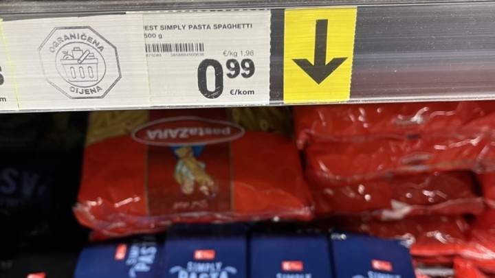 Apsurd ograničenih cijena: Kajzerica teža i jeftinija nego što je Vlada odredila