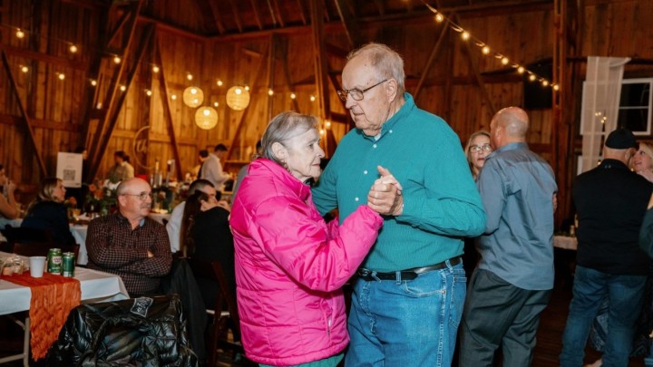 Čage u Ribnjaku idu dalje: Umirovljenici, rezervirajte ove datume za ples