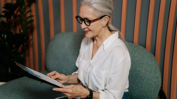 Umirovljenica pronašla zaboravljenu bankovnu knjižnicu: Iznos ju je iznenadio