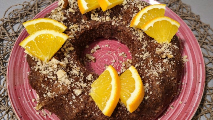 Bakina kuhinja: Ovaj sočni kuglof produljuje blagdansku čaroliju