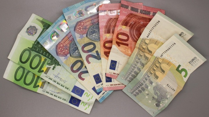 Umirovljenici još prošlog mjeseca dobili 370 eura, ali poštari nisu donijeli novac svima