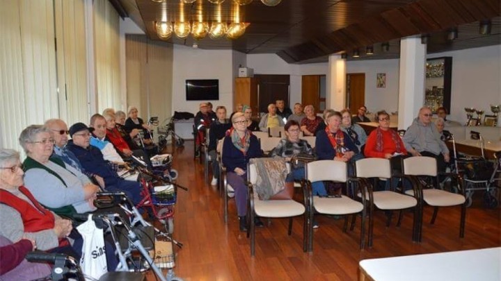 Ne želim biti žrtva u prometu: Policija upoznala umirovljenike s ponašanjem na cesti