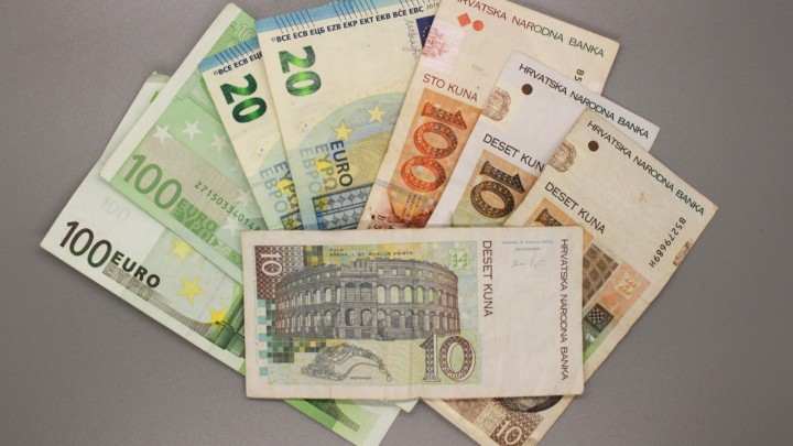 Hrvatska udruga za zaštitu potrošača otkrila: Više od 47 posto građana i dalje preračunava eure u kune