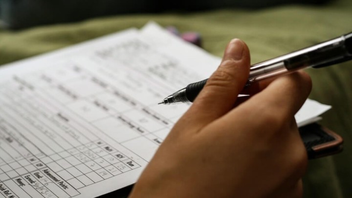 Umirovljeniku iz Đakova HZZO odbio dati putne troškove za liječenje zato što je vlakom išao besplatno