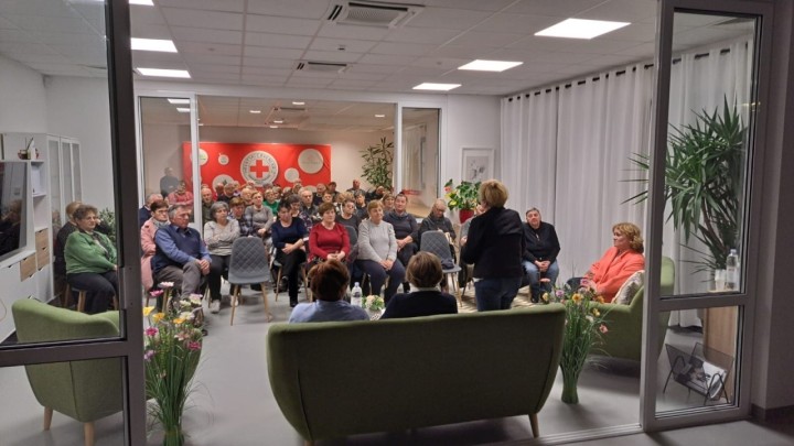 Crveni križ u jednom gradu predstavio Pravno savjetovalište za starije osobe