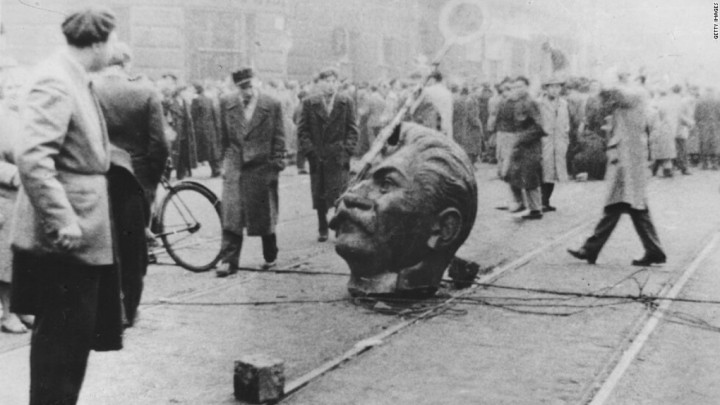 [4.11.] Sovjetski tenkovi ušli u Mađarsku i ugušili revoluciju protiv komunizma