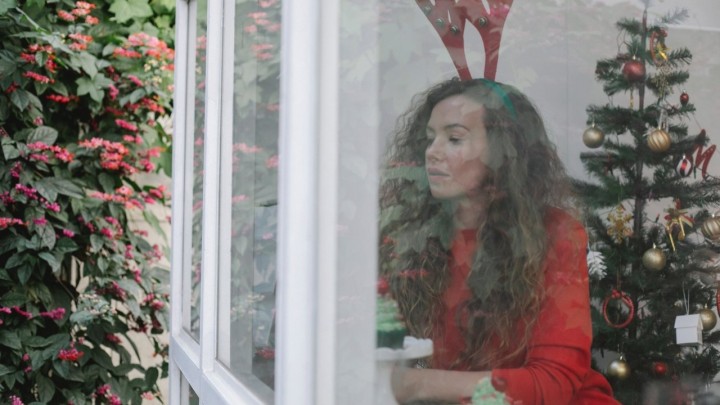 Sindrom božićnog drvca nije nimalo bezazlen: Nalikuje simptomima sezonske gripe, a opasan je za alergičare