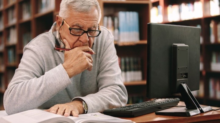 Državnu maturu ne polažu samo učenici: Najstariji maturant ima 66 godina