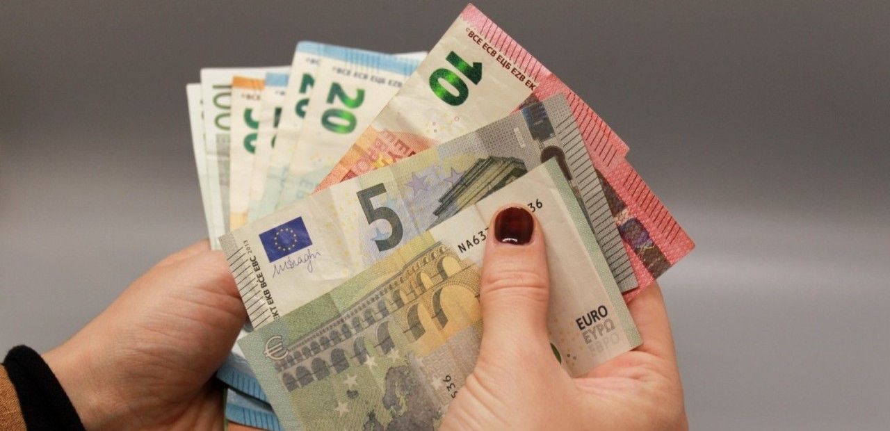 Usklađivanje mirovina: Dok Hrvati čekaju 'mrvice', susjedi već dobili 11 posto više