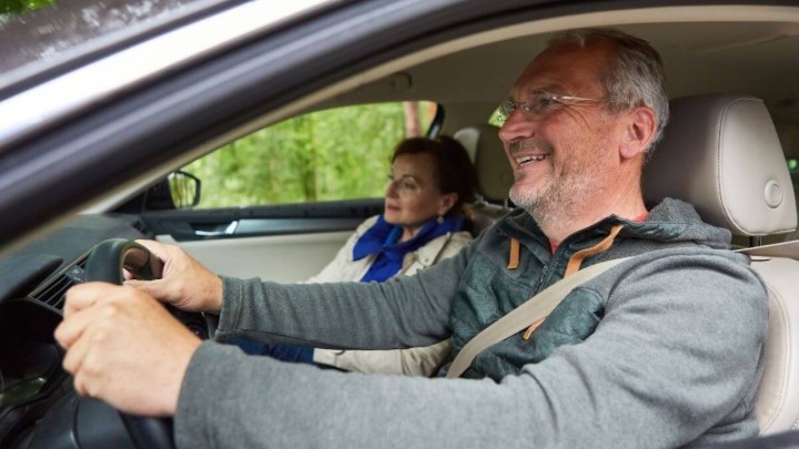 Umirovljenik ostao bez putnih troškova za liječenje: 'Ne čekaju na tabli da mi izvade krv'