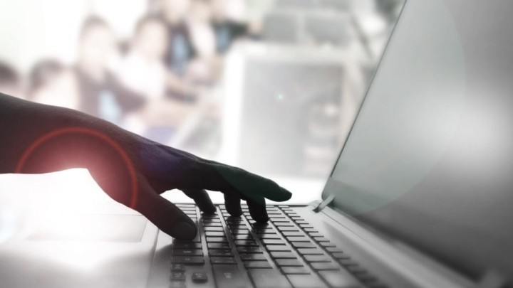 Kako se zaštititi od prevara na internetu: 'Ulovimo lika s weba koji tvoje eure vreba'