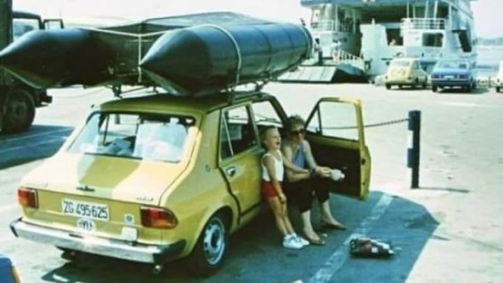 Kako smo nekada putovali? Gumeni čamac na stojadina pa na more!