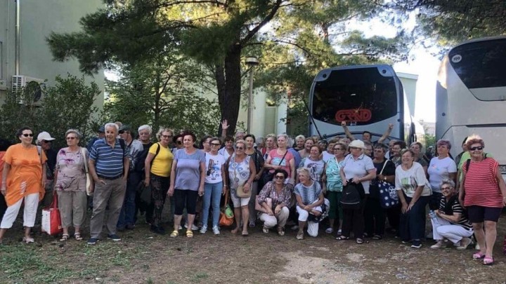 Varaždinski umirovljenici bili su na besplatnom izletu u Selcu, evo kako im je bilo