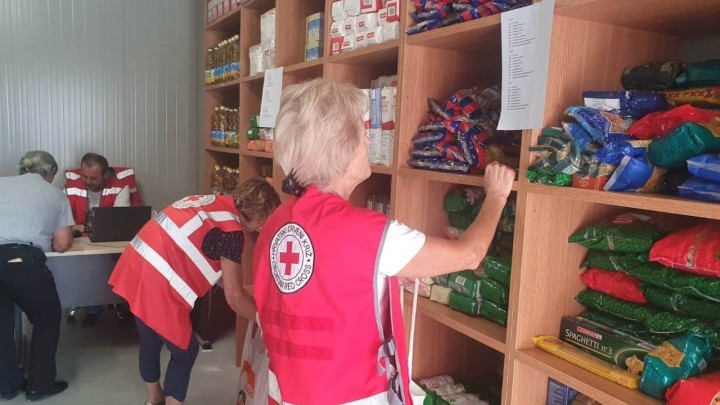 Lijepa gesta: Građani donirali stotine kilograma potrepština socijalnoj samoposluzi, u akciji i umirovljenici