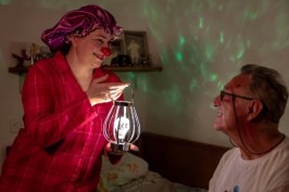 U domove za starije u četiri grada dolaze Crveni nosovi i uspavljuju umirovljenike, donosimo detalje