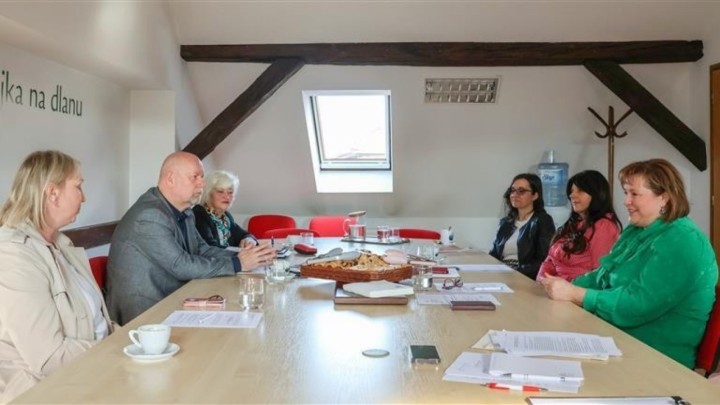 Osnovan je poseban Savjet umirovljenika u županiji gdje umirovljenici čine 21% stanovništva