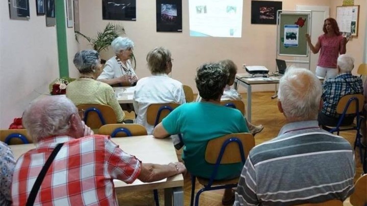 Policija objavila niz savjeta za obitelji i okolinu o sigurnosti starijih osoba