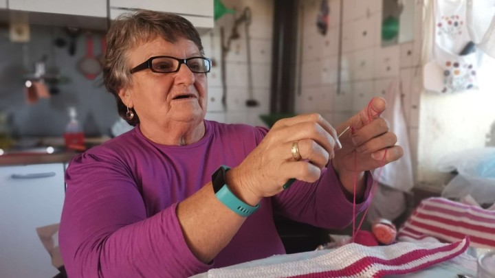 Marija Bulat (65): "Nisam umirovljenica koja kuka, radije mijesim i heklam"
