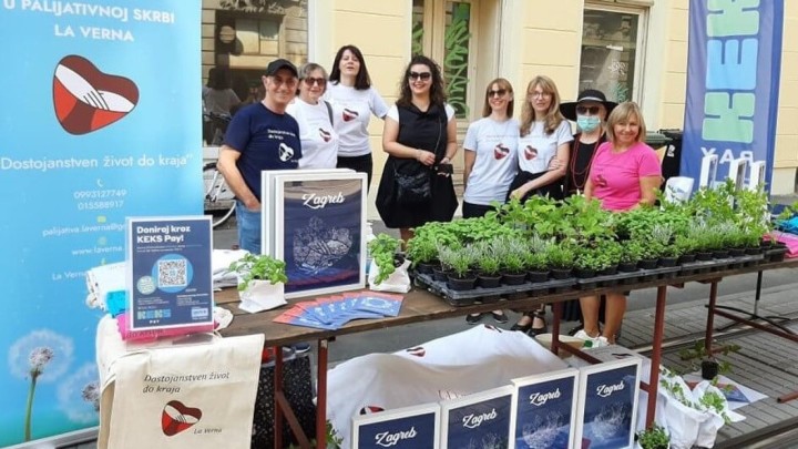 Akcija "Začin ljubavi": Kupite biljku koju će volonteri odnijeti palijativnim bolesnicima