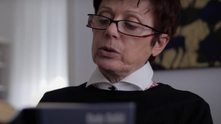 Glavna junakinja novog romana Nade Gašić vitalna je umirovljenica, a radnja počinje na dan potresa