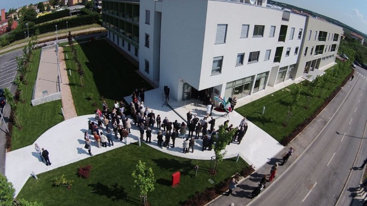 Oko 80 novih slučajeva dosad, čak 11 zaraženih u Domu za starije!