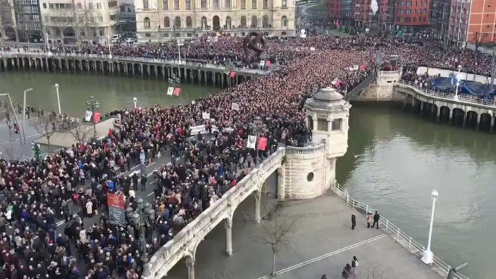 Neće voziti vlakovi, tramvaji, zrakoplovi: Francuzi sutra spremaju masovan prosvjed zbog mirovina!