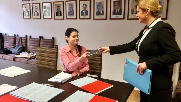 Predsjednica piše doktorat na temu koja je već obranjena kod istoga mentora