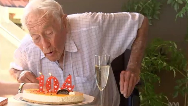 Mogu li stariji ljudi sami odlučiti o tome kako će umrijeti?