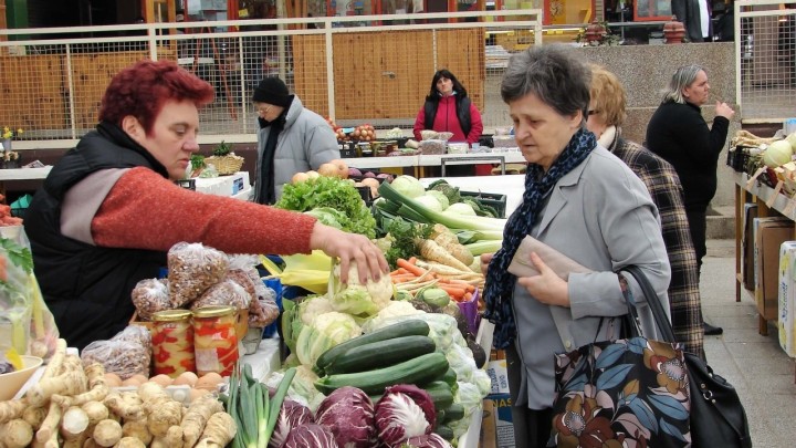 Nakon 30 godina u Varteksu ima 1.539 kuna mirovine pa prodaje pisanice