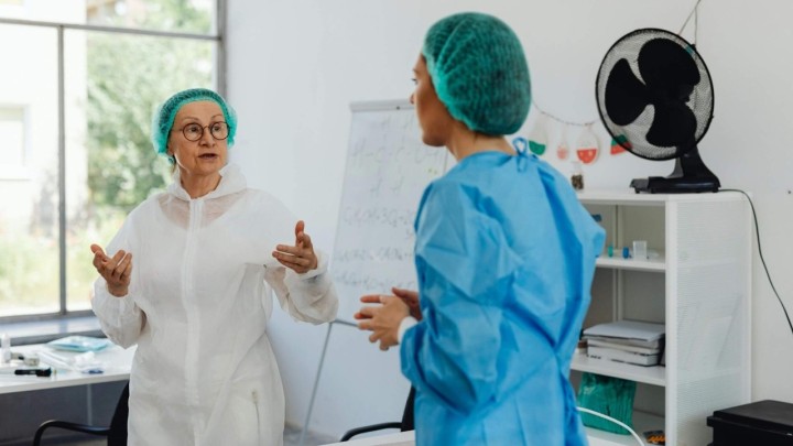 Raste broj zaposlenih: Osim u građevini, sve ih više radi i u zdravstvu i socijali