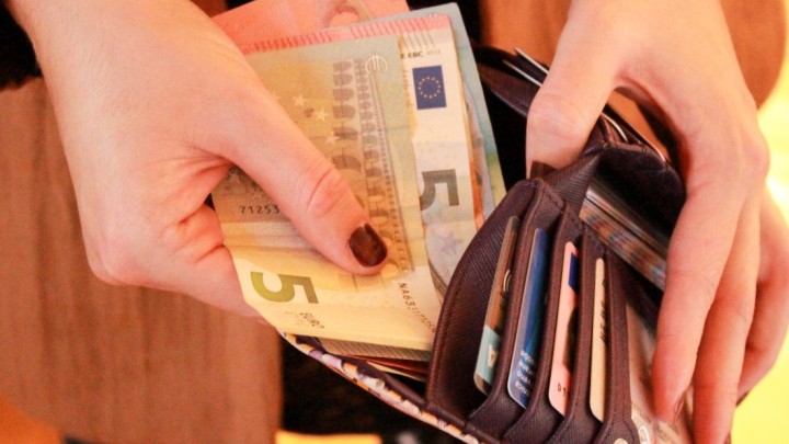 Broj korisnika nacionalne naknade i dalje raste, evo kada kreće isplata