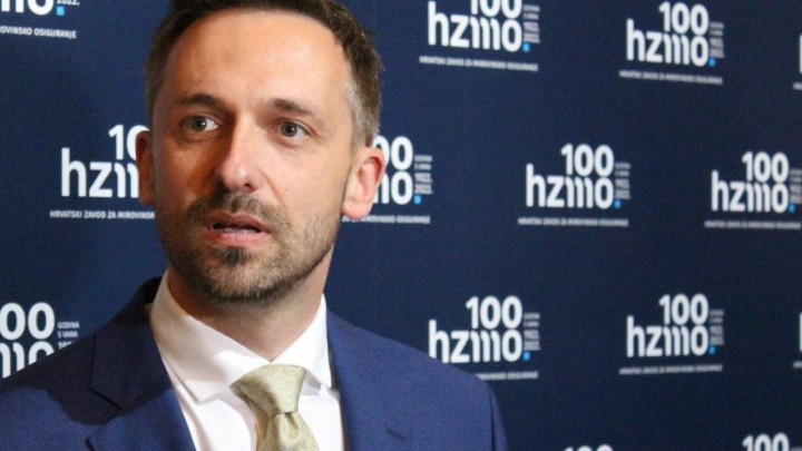 Ministar Piletić: 'Mirovina će se od 1. siječnja povećati za 15.000 umirovljenika'