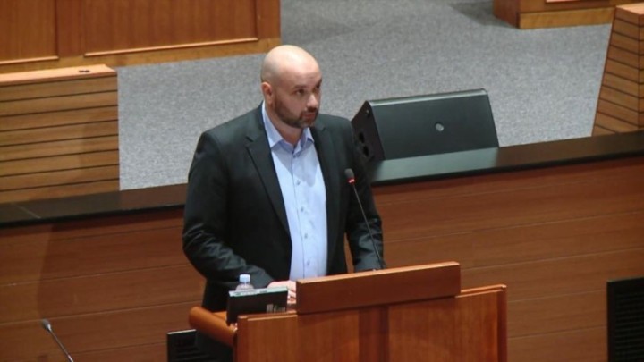 Baksa upozorio na poskupljenje domova za starije: 'Mirovina ne pokriva ni osnovni smještaj'