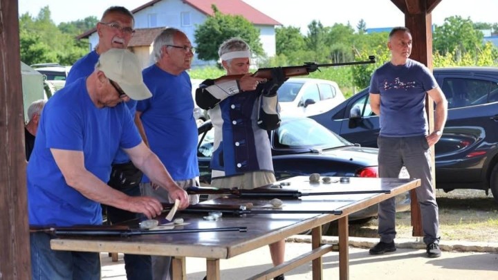 Sportski susreti umirovljenika: 'Aktivan stil života i druženje nemaju rok trajanja'