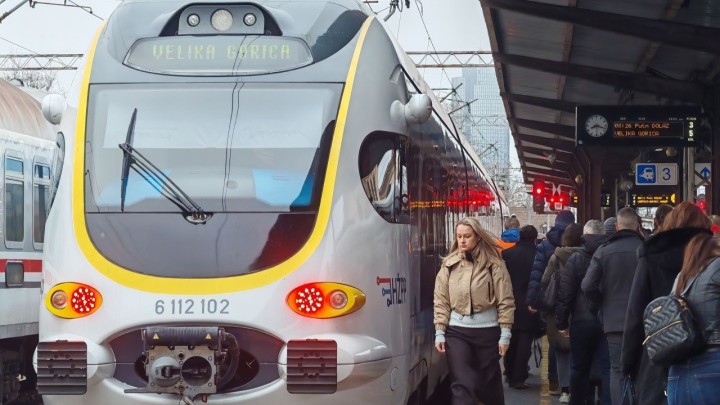 Putni troškovi za liječenje: Umirovljenici i stariji od 65 opet će imati pravo na naknadu