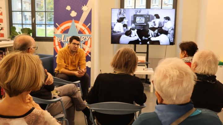 Treća dob čitanja: Ovo je pet najpopularnijih knjiga među umirovljenicima