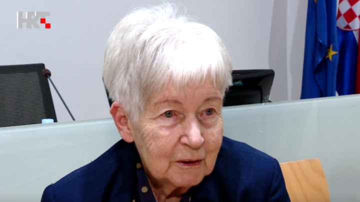 Akademkinja Kos i dalje piše knjige, iako ima 90. godina