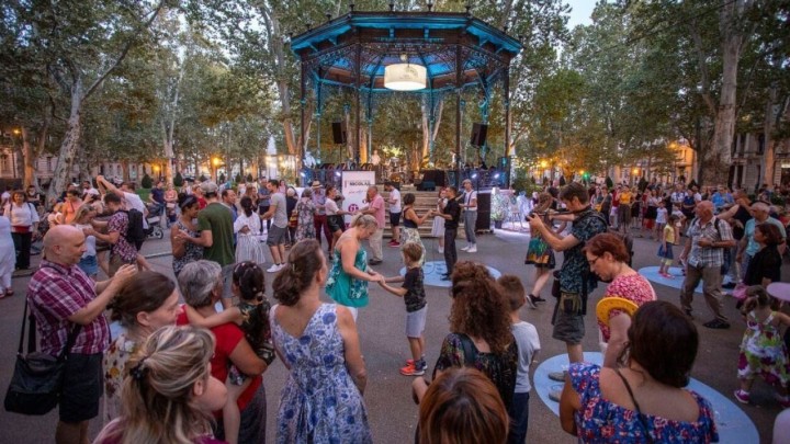 Plesnjak na Zrinjevcu nudi uz ples, koncerte i radionice: Evo do kada možete besplatno uživati u ovoj zabavi