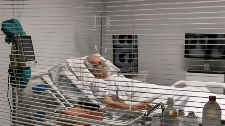 I Francuska bi mogla legalizirati eutanaziju, ali Macronu se ne sviđa taj naziv