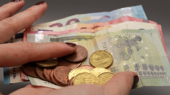 Porez na mirovine: U porezne škare upalo još 15.000 umirovljenika u mjesec dana