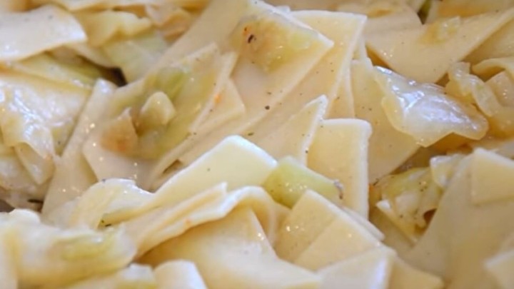 Bakina kuhinja: Krpice sa zeljem su posno jelo koje nas vraća u mladost