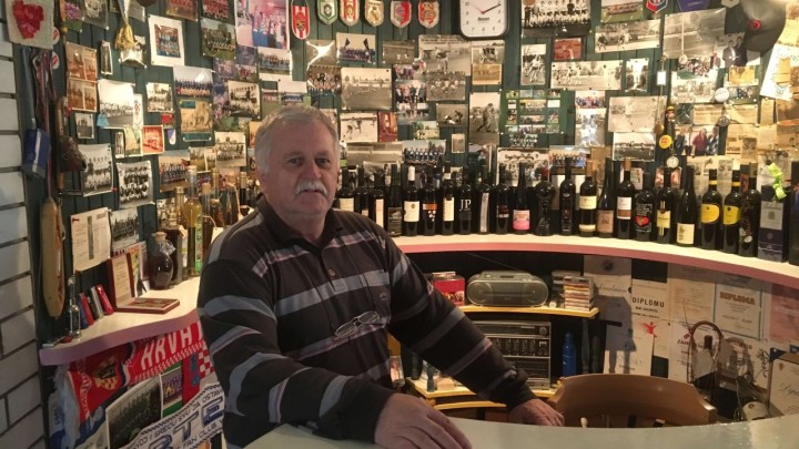 Plavokosi vihor po desnom krilu iz Varteksa koji je igrao protiv Pelea i Beckenbauera