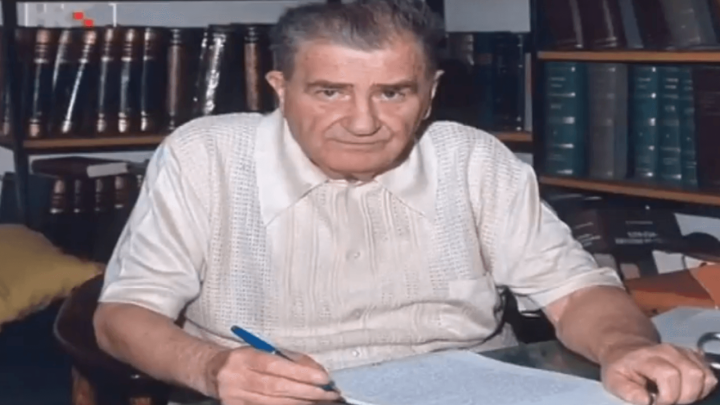 [27.7.] Rođen autor Rječnika stranih riječi, jezikoslovac i kroatist Bratoljub Klaić