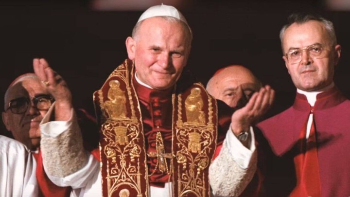 [13.5.] Dokaz njegove veličine: Ove 4 stvari niste znali o pokušaju ubojstva pape Ivana Pavla II.